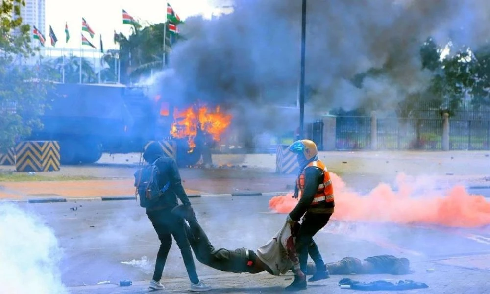 Κένυα: Τουλάχιστον 10 νεκροί διαδηλωτές από πυρά αστυνομικών